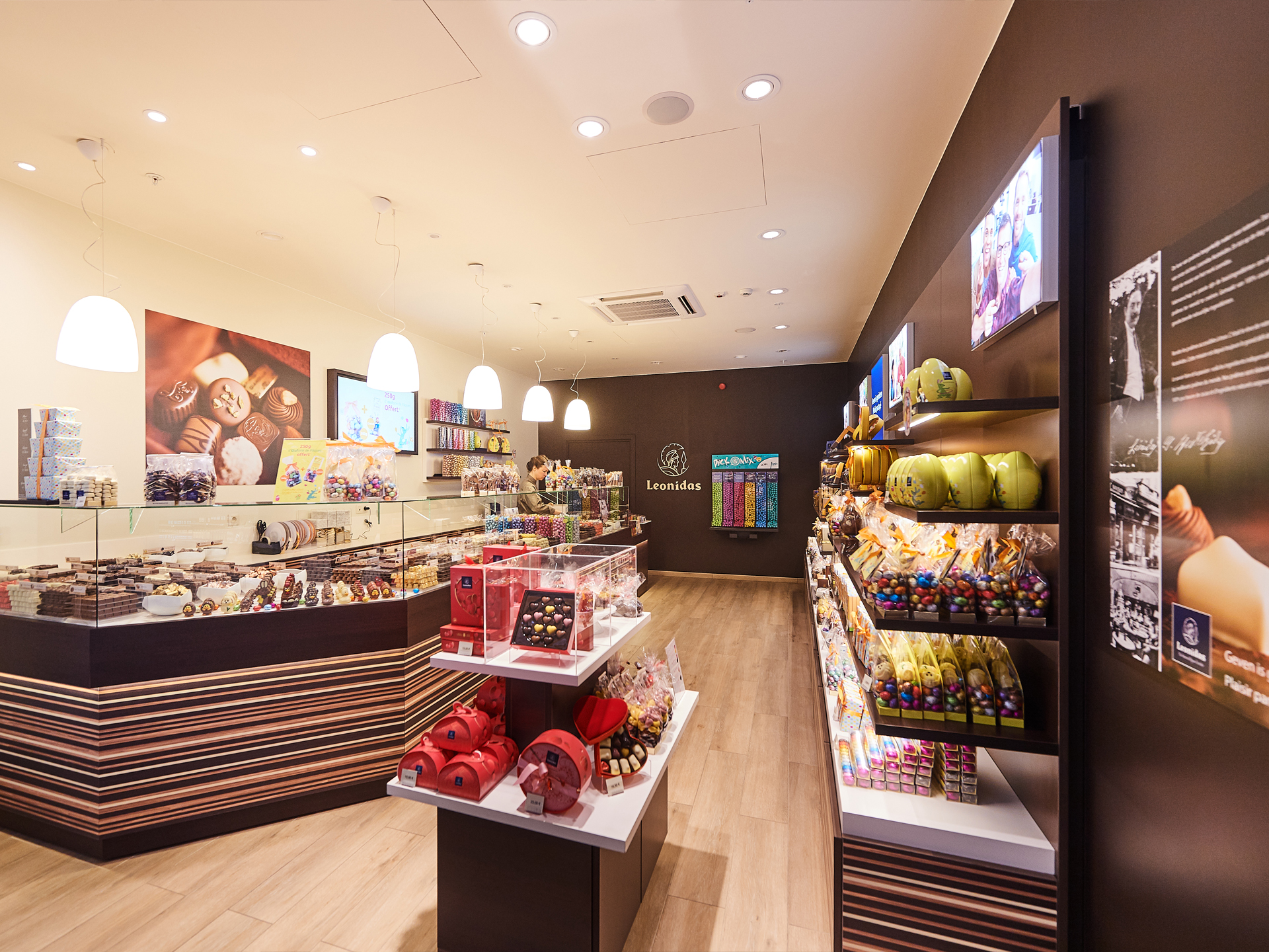 Samenwerking Leonidas en Rakedi